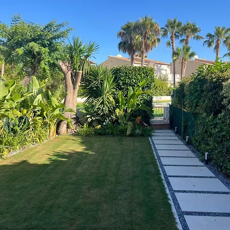 Stylish House بيت للعطل كاليبي